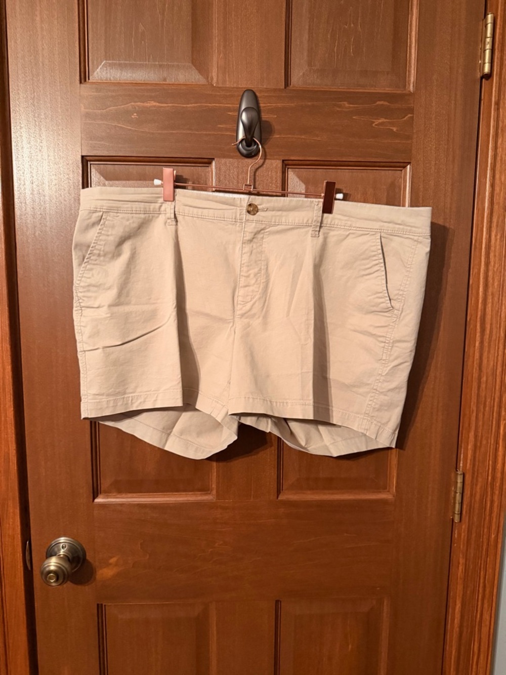 Old Navy Everyday Shorts - Light Khaki